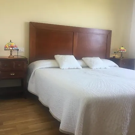 La Casona De Rales Villaviciosa בית כפרי *