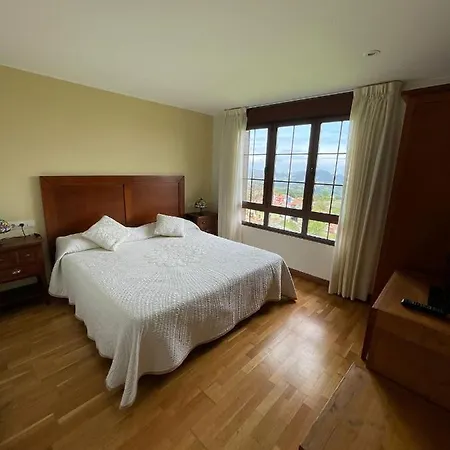 La Casona De Rales Villaviciosa בית כפרי *